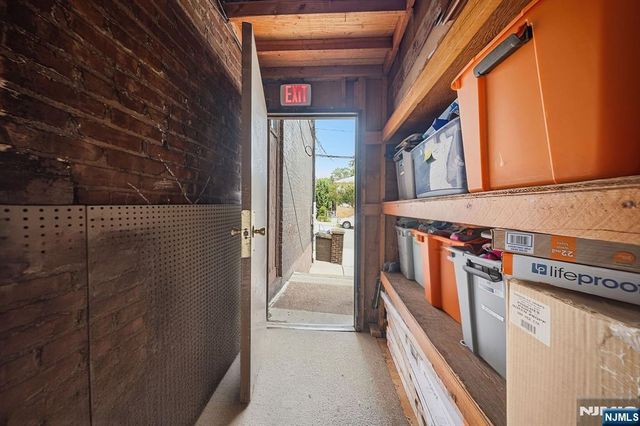 220 Park Avenue, East Rutherford, NJ 07073