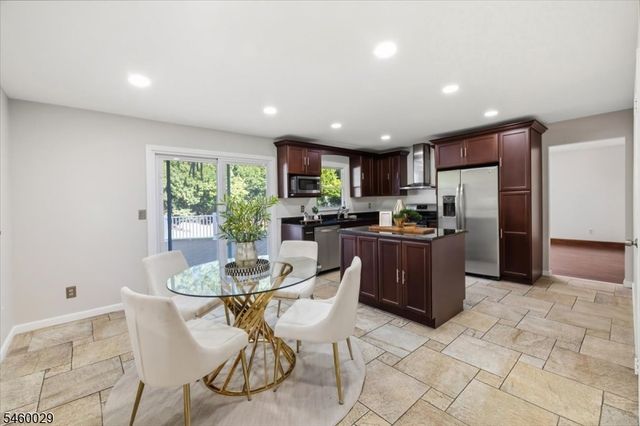 45 Holyoke Rd, Wayne Twp., NJ 07470