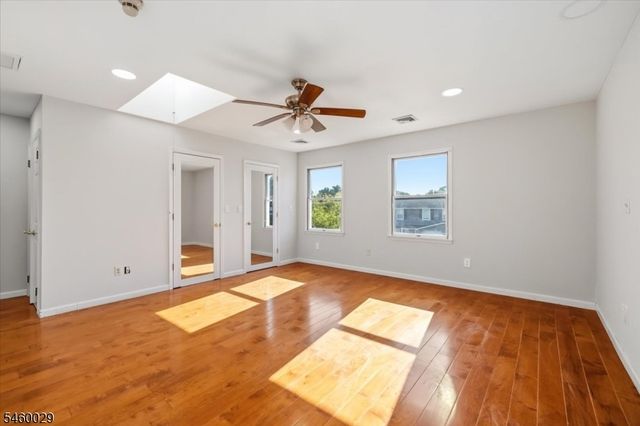 45 Holyoke Rd, Wayne Twp., NJ 07470