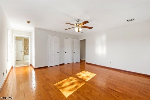 45 Holyoke Rd, Wayne Twp., NJ 07470