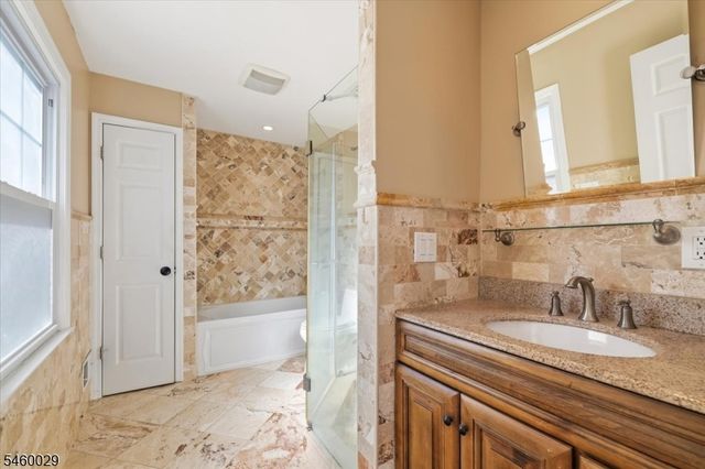 45 Holyoke Rd, Wayne Twp., NJ 07470