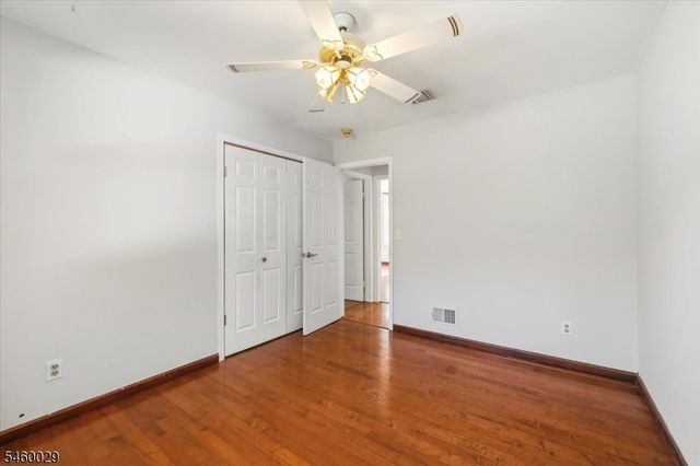 45 Holyoke Rd, Wayne Twp., NJ 07470
