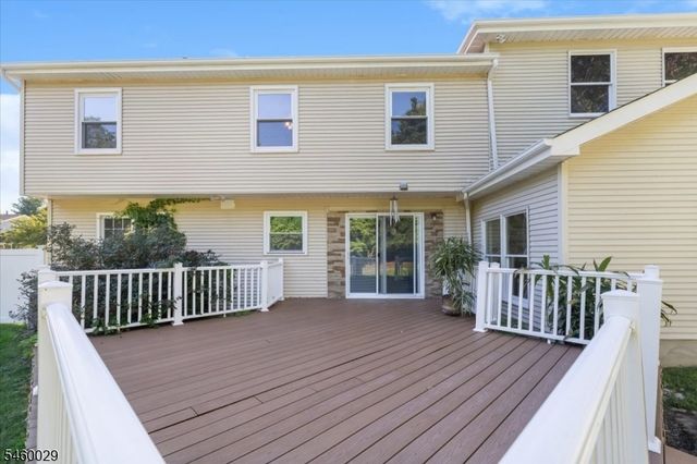 45 Holyoke Rd, Wayne Twp., NJ 07470