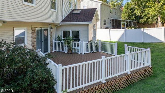 45 Holyoke Rd, Wayne Twp., NJ 07470