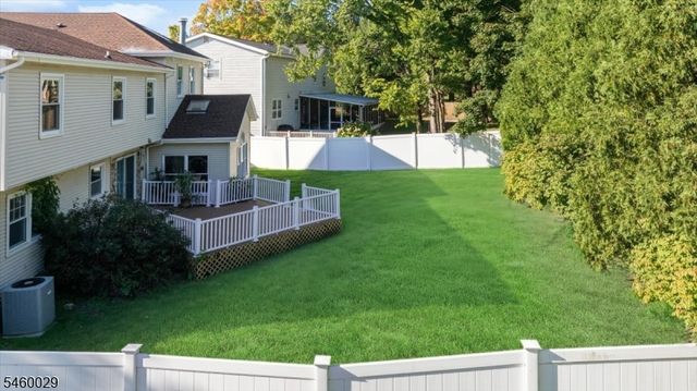 45 Holyoke Rd, Wayne Twp., NJ 07470