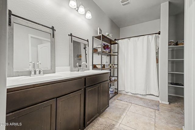 28775 N GYPSUM Drive, San Tan Valley, AZ 85143