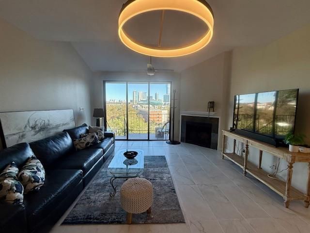 1501 Barton Springs RD 231, Austin, TX 78704