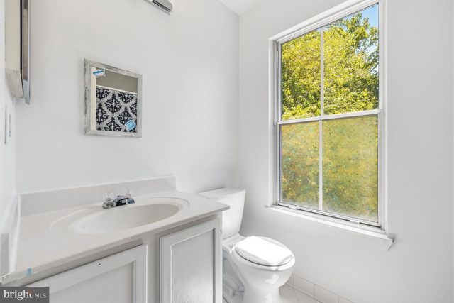 13305 WATERSIDE CIR, Germantown, MD 20874
