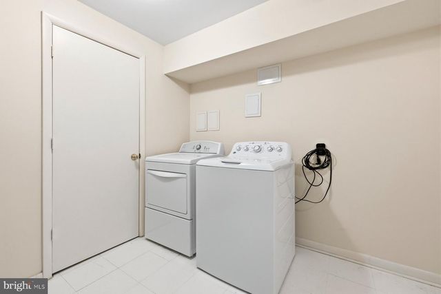13305 WATERSIDE CIR, Germantown, MD 20874