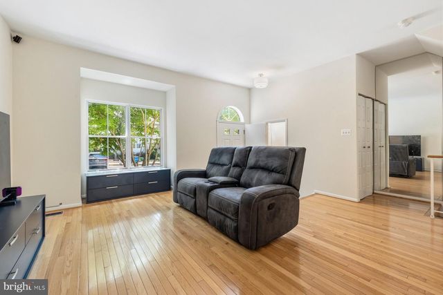 13305 WATERSIDE CIR, Germantown, MD 20874