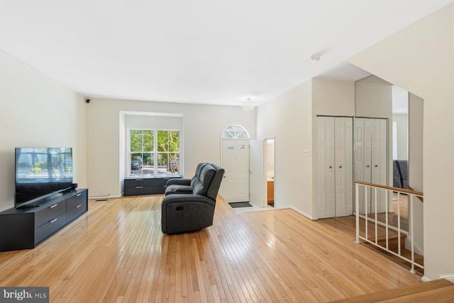 13305 WATERSIDE CIR, Germantown, MD 20874