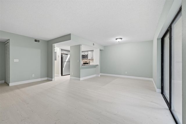 4873 PURITAN CIRCLE 2401, Tampa, FL 33617