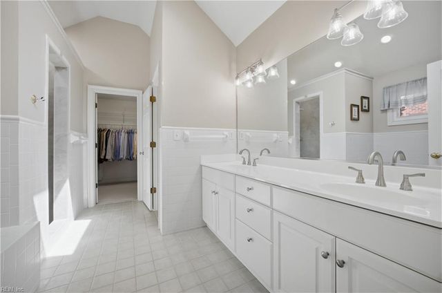 3528 Colmar QTR, Norfolk, VA 23509