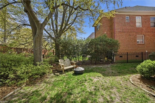 3528 Colmar QTR, Norfolk, VA 23509