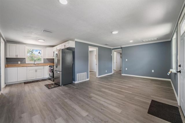 636 STREMMA ROAD, Largo, FL 33770