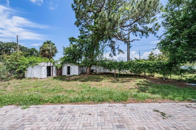 636 STREMMA ROAD, Largo, FL 33770