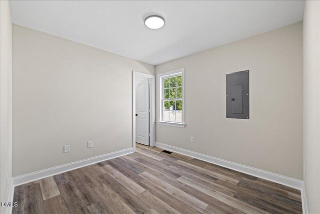 11438 Village Square Drive, Middlesex, NC 27557