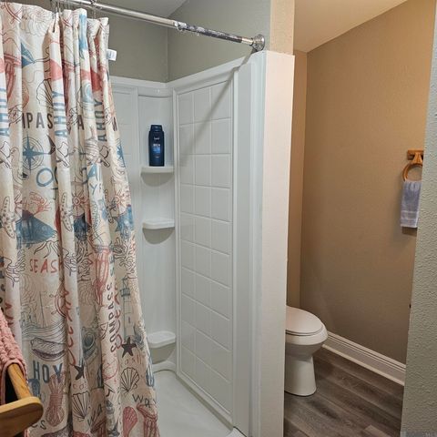 6907 Driftwood Dr, Chauvin, LA 70344