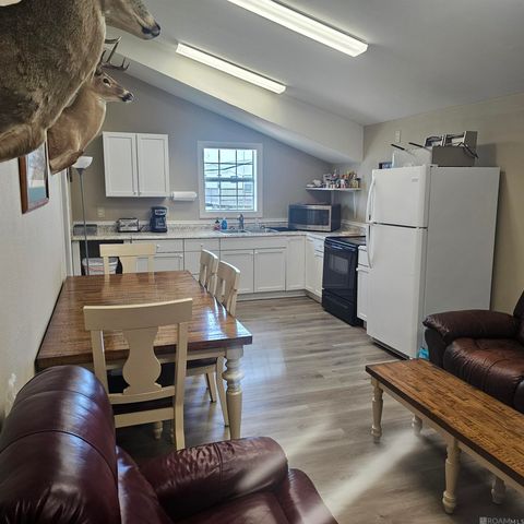 6907 Driftwood Dr, Chauvin, LA 70344