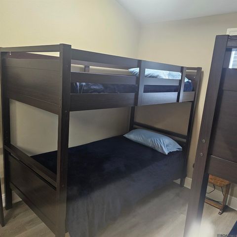 6907 Driftwood Dr, Chauvin, LA 70344