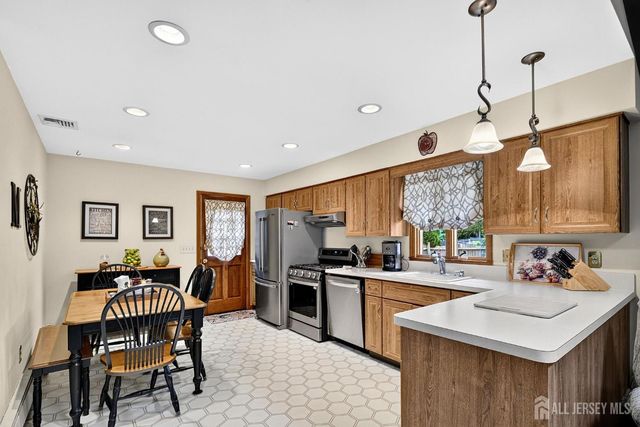 119 Day Street, South Plainfield, NJ 07080