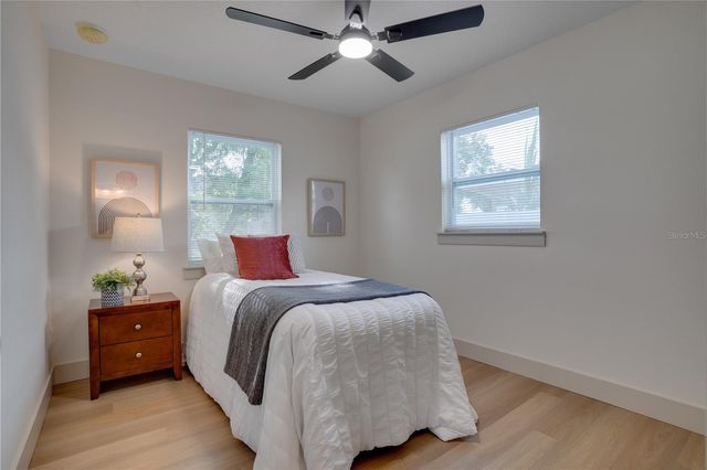 4201 55TH AVENUE N, St Petersburg, FL 33714