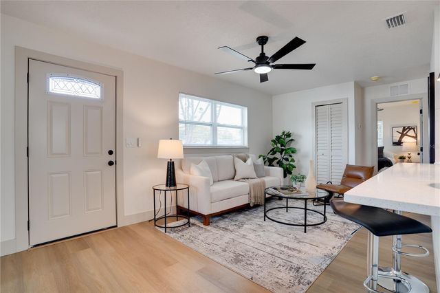 4201 55TH AVENUE N, St Petersburg, FL 33714