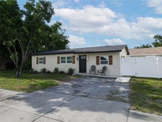 4201 55TH AVENUE N, St Petersburg, FL 33714