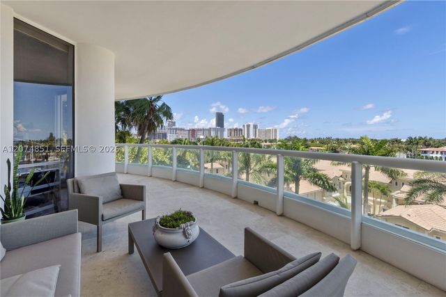 21050 Point Pl 604, Aventura, FL 33180