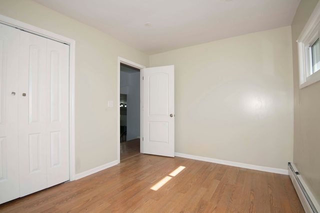 9S104 Aero Drive, Naperville, IL 60564