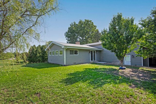9S104 Aero Drive, Naperville, IL 60564