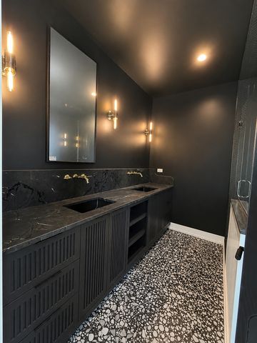 1830 N Saint Louis Avenue 1F, Chicago, IL 60647