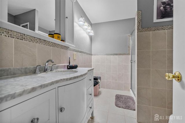 12 Borelle Square, Sayreville, NJ 08859