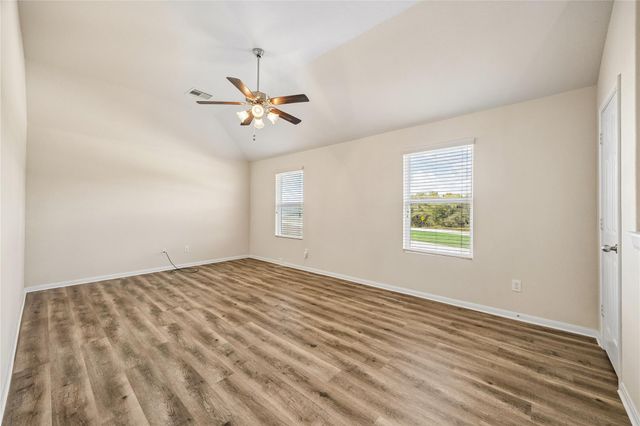 2307 Cloudy Bay Drive, Fresno, TX 77545