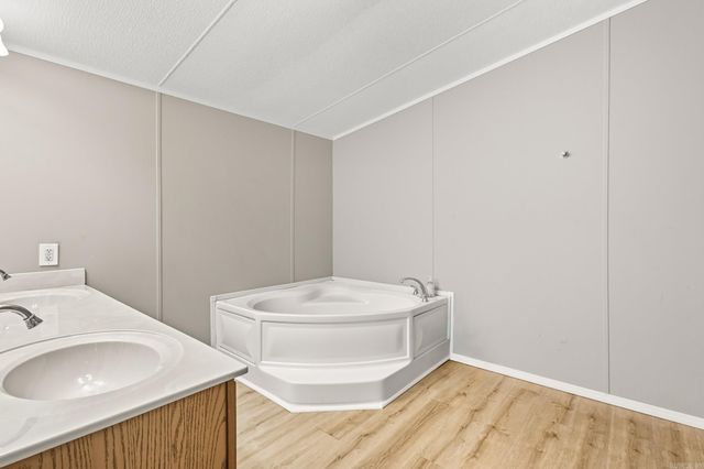 19 Opal Street, Ward, AR 72176