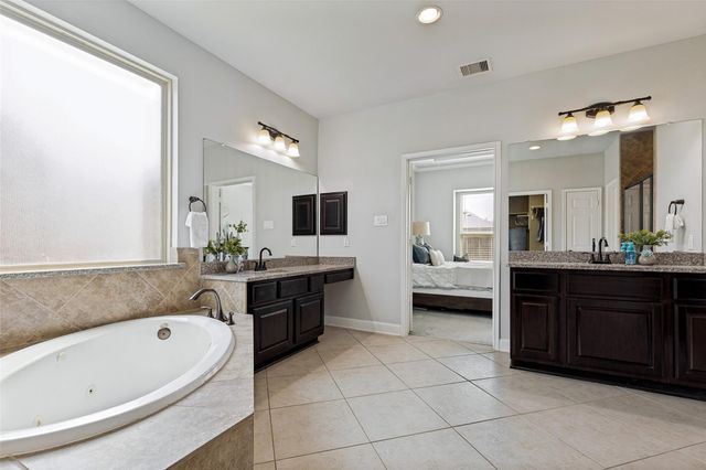 10527 Texas Sage Way, Cypress, TX 77433