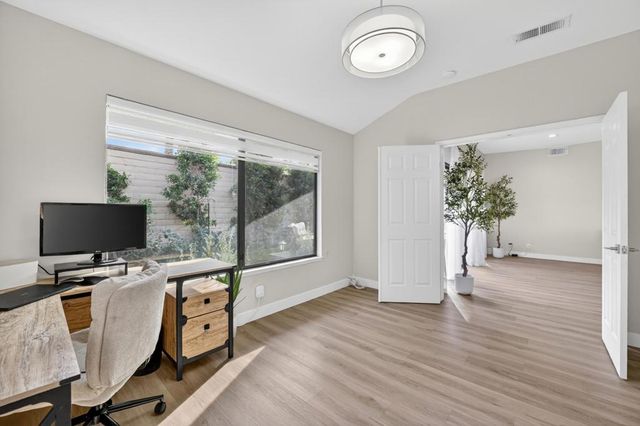 48119 Calle Seranas, La Quinta, CA 92253