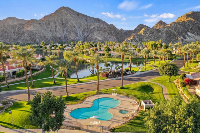 48119 Calle Seranas, La Quinta, CA 92253