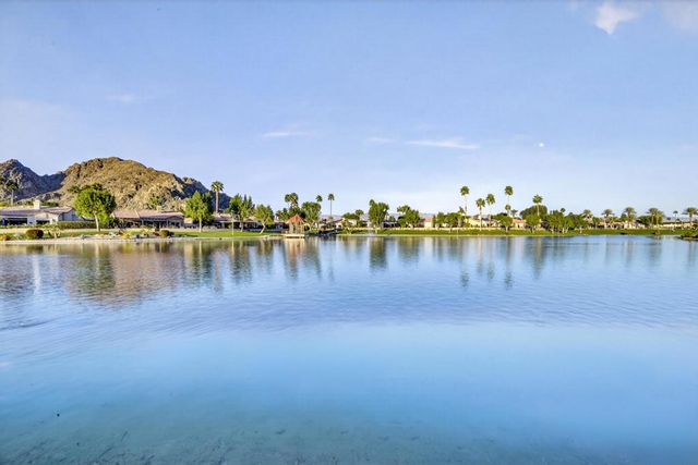 48119 Calle Seranas, La Quinta, CA 92253