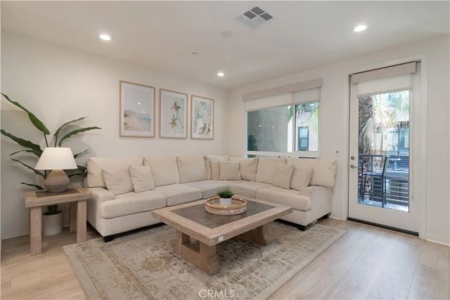 2866 N Glassell, Orange, CA 92865