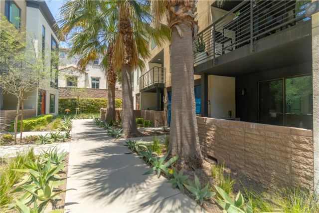 2866 N Glassell, Orange, CA 92865