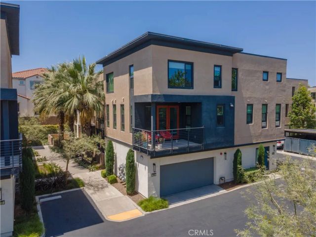 2866 N Glassell, Orange, CA 92865