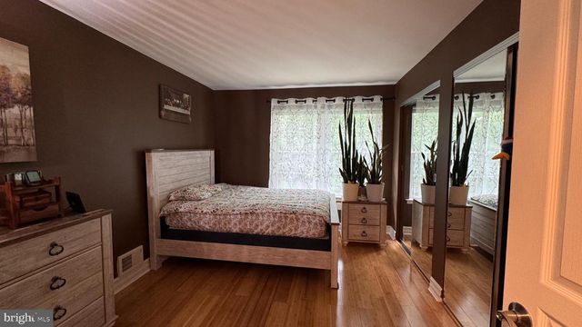 26 ASPEN CT, Hamilton, NJ 08619