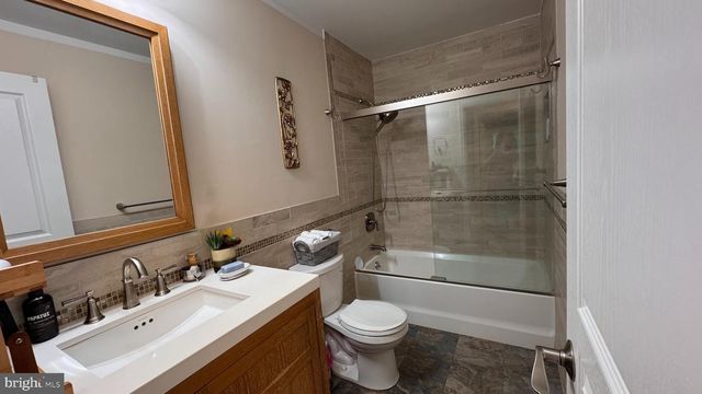 26 ASPEN CT, Hamilton, NJ 08619