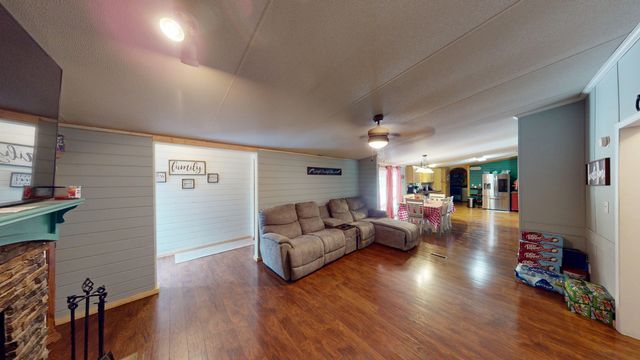 1262 Tom Garrison Road, Evensville, TN 37332