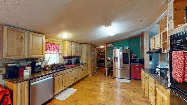 1262 Tom Garrison Road, Evensville, TN 37332