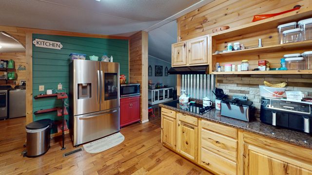 1262 Tom Garrison Road, Evensville, TN 37332