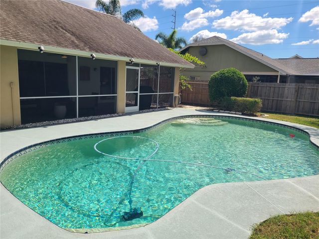 760 MOORLAND LANE, Palm Harbor, FL 34683