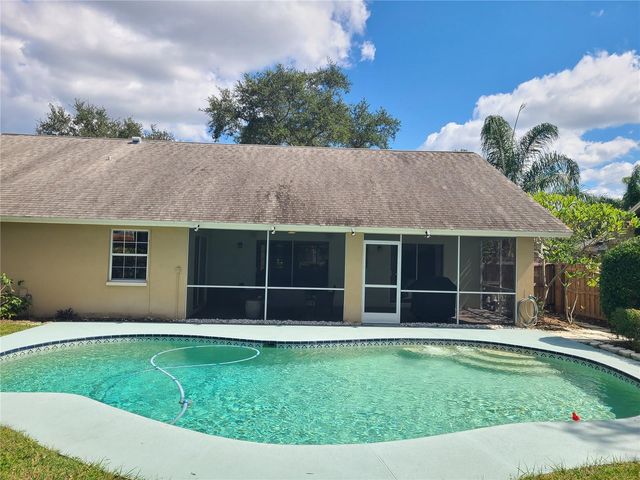 760 MOORLAND LANE, Palm Harbor, FL 34683