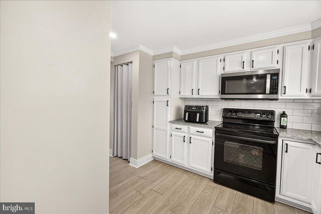 1525 IRIS CT, Hagerstown, MD 21740